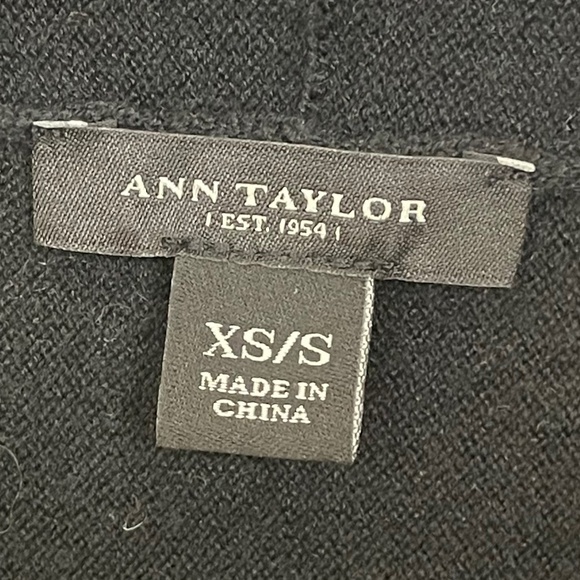 ANN TAYLOR Cashmere Blend Cropped Cardigan - Picture 3 of 5